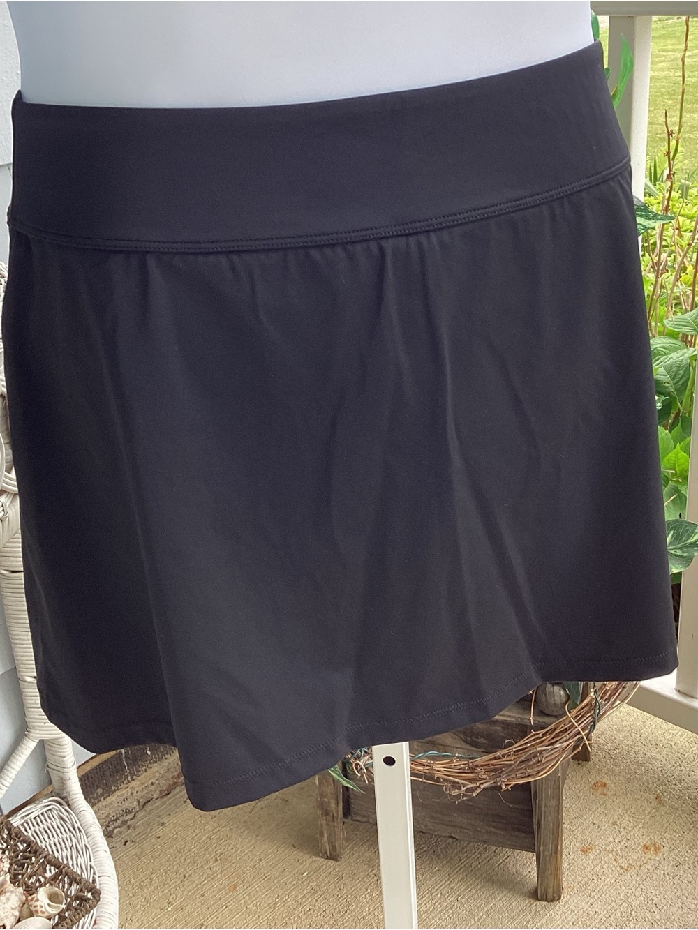 Denim and Company Black Swim Skirt with Side Slits Size 12 LNWOT